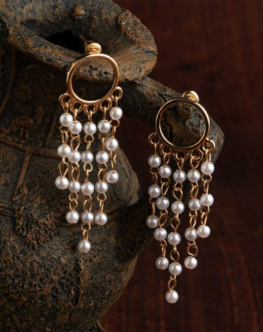 Hanging Pearl Drop