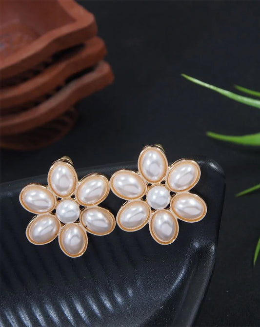 Pearl Floral Stud
